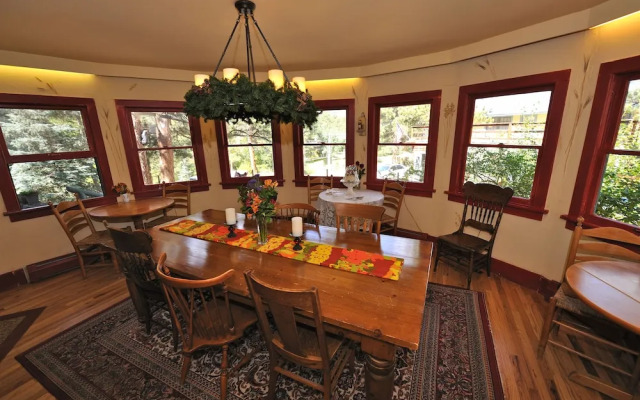 Riversong Inn Retreat