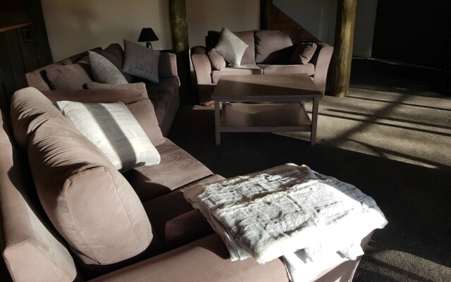 Moondance Lodge