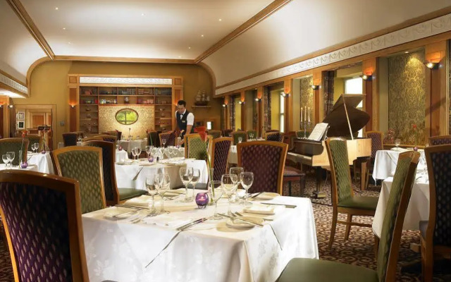Hotel Westport - Leisure Spa and Conference