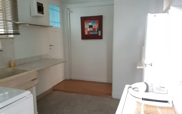 Erra - Red - Athens Center,140m²,4 BD,2 BATH