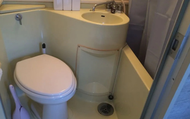 Apollo Properties Weekly / Weekly Namba