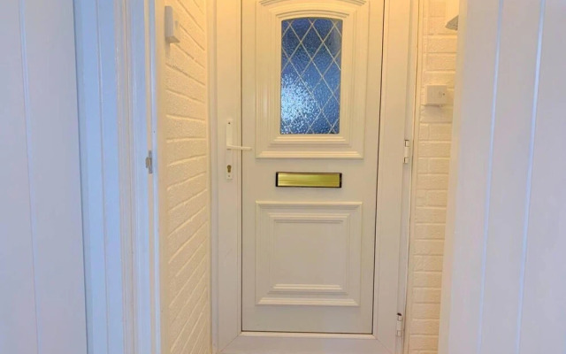 Bedford Road Garden Apartment