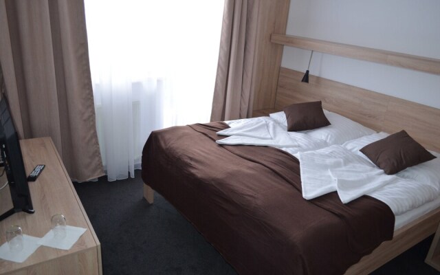 Hotel CESKA FARMA