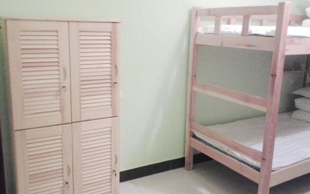Huayi Youth Hostel – Guest Rooms – Weinan