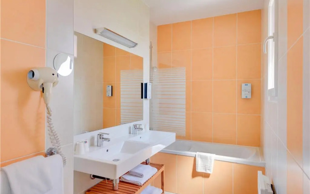 Kyriad Perpignan Sud