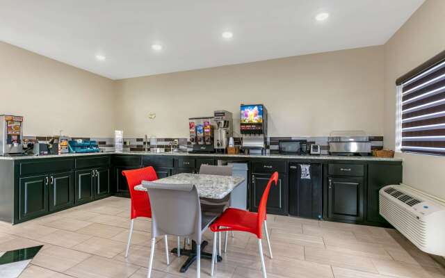 Econo Lodge Northport - Tuscaloosa