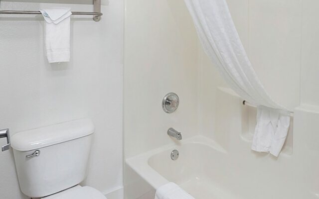 Quality Inn Lincoln City