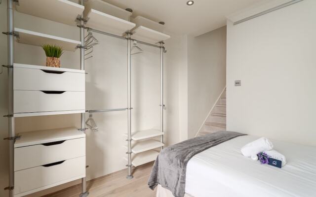 Bright Eardley Crescent Nest