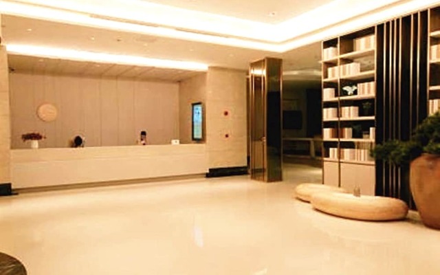 Ji Hotel (Shanghai Pudong Airport, Chengnan Road)