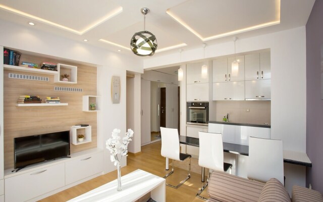 Lux Apartment Goodness