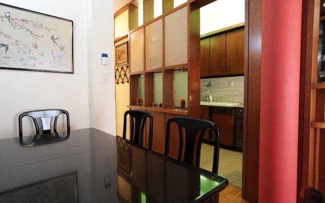 Romantic Apt with Penthouse & Acropolis View