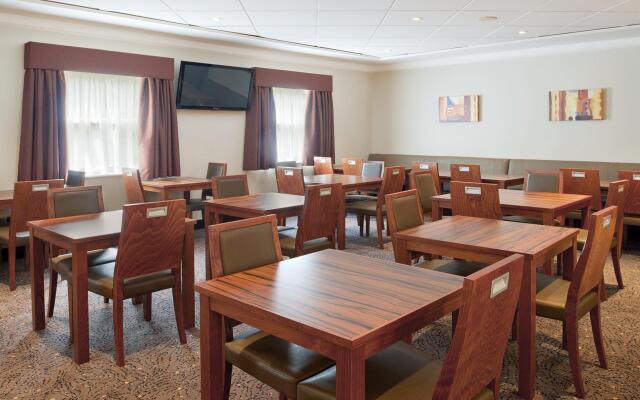 Holiday Inn Express Glenrothes by IHG