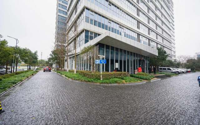 Shanghai Sealed Serviced apartment