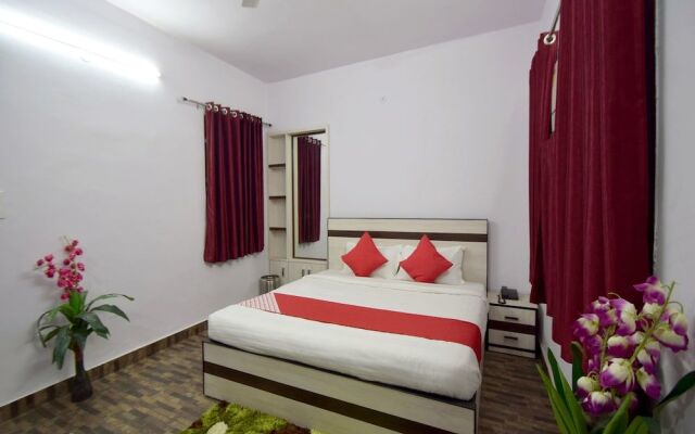 OYO 23553 Padamgarh Residency