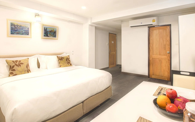 V One Pride - Sukhumvit 22 Bangkok