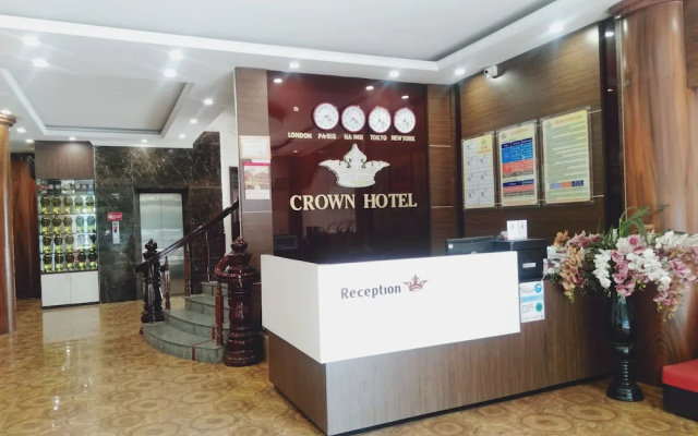 Khach san Crown