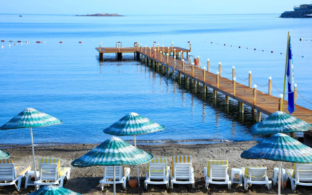 Cactus Fleur Beach Club - All Inclusive