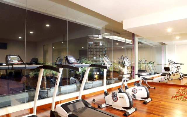 Hotel Santika Premiere Gubeng - Surabaya