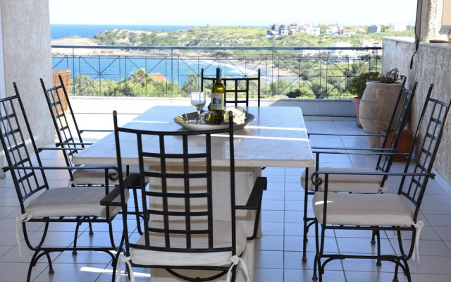 Top Floor With Stunning 360 View