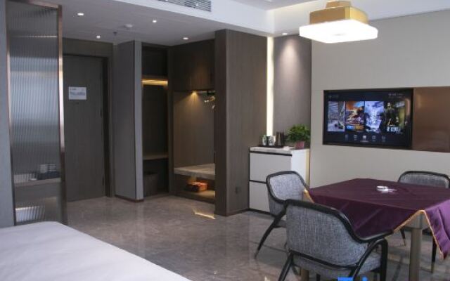 Wuchang Golden Tower International Hotel