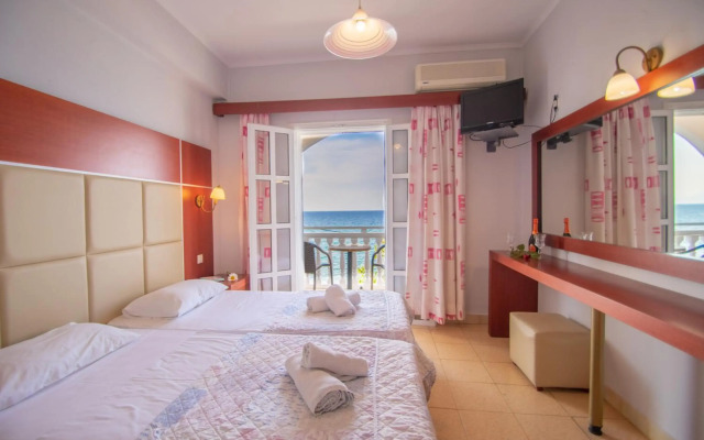 Agoulos Beach Hotel
