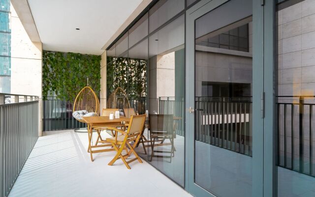 Luxurious 1BR in Downtown