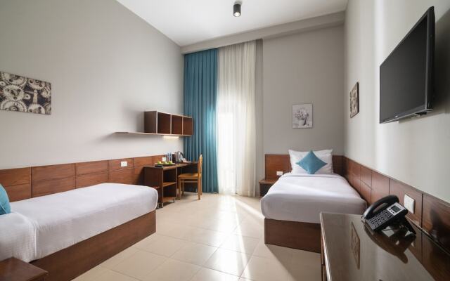 Dhara Residence E2 Lodge Hotel