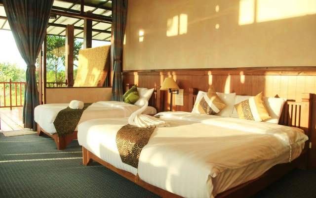 Pai Treehouse Resort