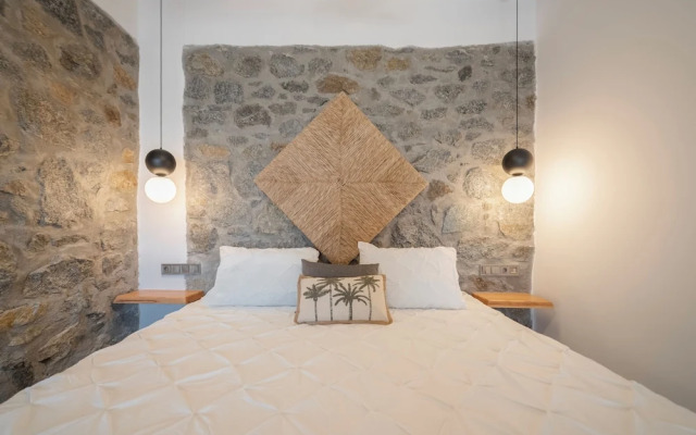 Naxos Privilege Villas