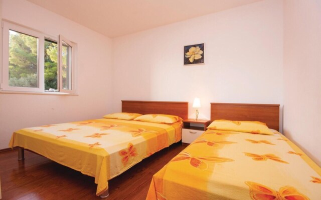 Stunning Home in Primosten With Wifi and 2 Bedrooms