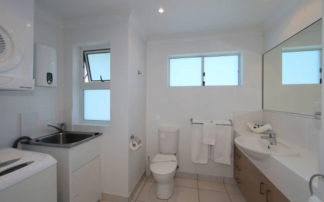Koola Beach Apartments Bargara