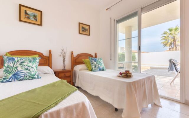 House Jenaro Deltebre