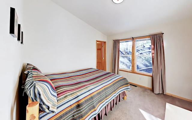 Slalom Way - 3 Br Home