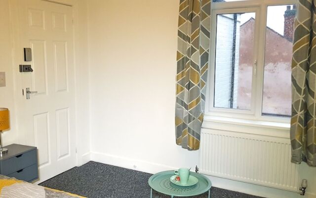 Kunda House Bearwood