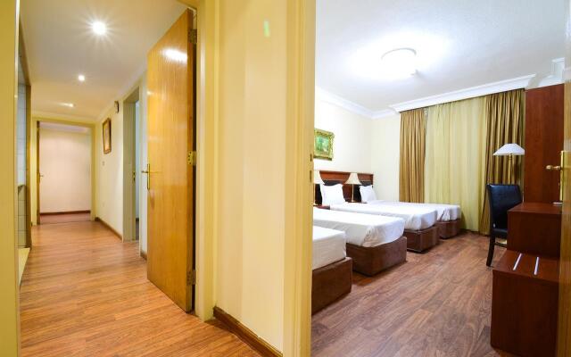 Luxurious Al Rawdah Suites