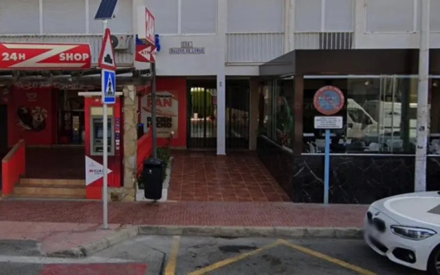 Studiya Espanhouse Magani Apartments