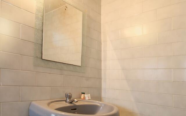 OYO 17341 Home Serene Stay Carmona Beach