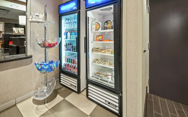 Hampton Inn & Suites Tulsa/Catoosa