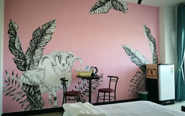 RQ Phuket Patong Beach by Collection O