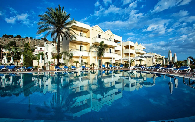 Pefkos Blue Hotel