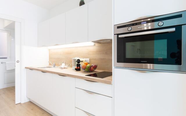 L'Albion YourHostHelper