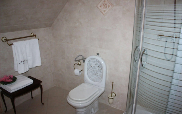 Royal Residence
