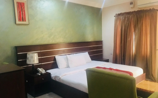 Whitehouse Hotels & Conference Centre