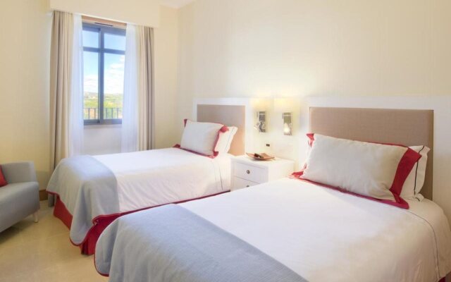 The Residences at Victoria	