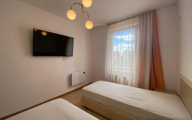 Private Two Bedroom Apartment Royal Sun O 31