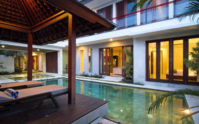 Apple Villa and Apartment