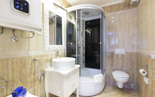 Lazar Lux Apartments