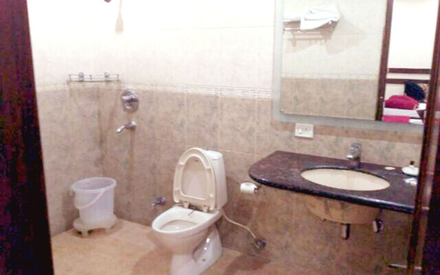 Hotel Maharaja Residency