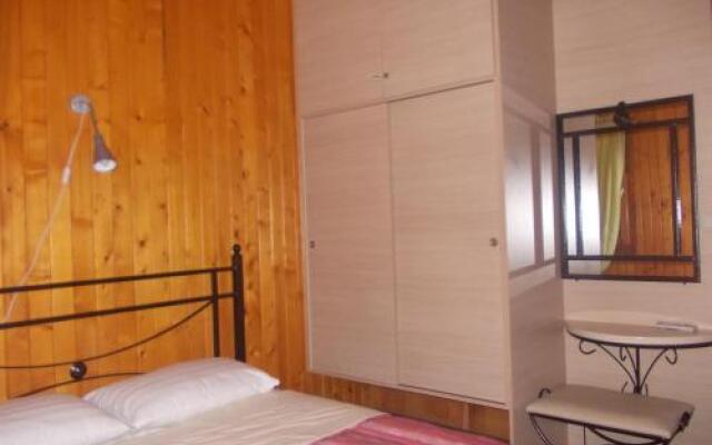 Wooden Nest