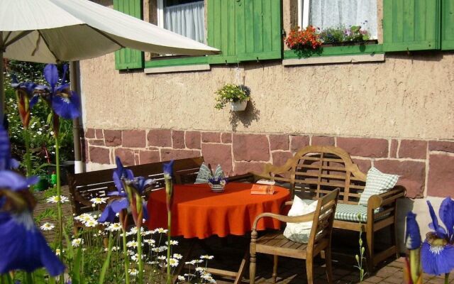 Modern Apartment in Tabarz/Thüringer Wald with Garden